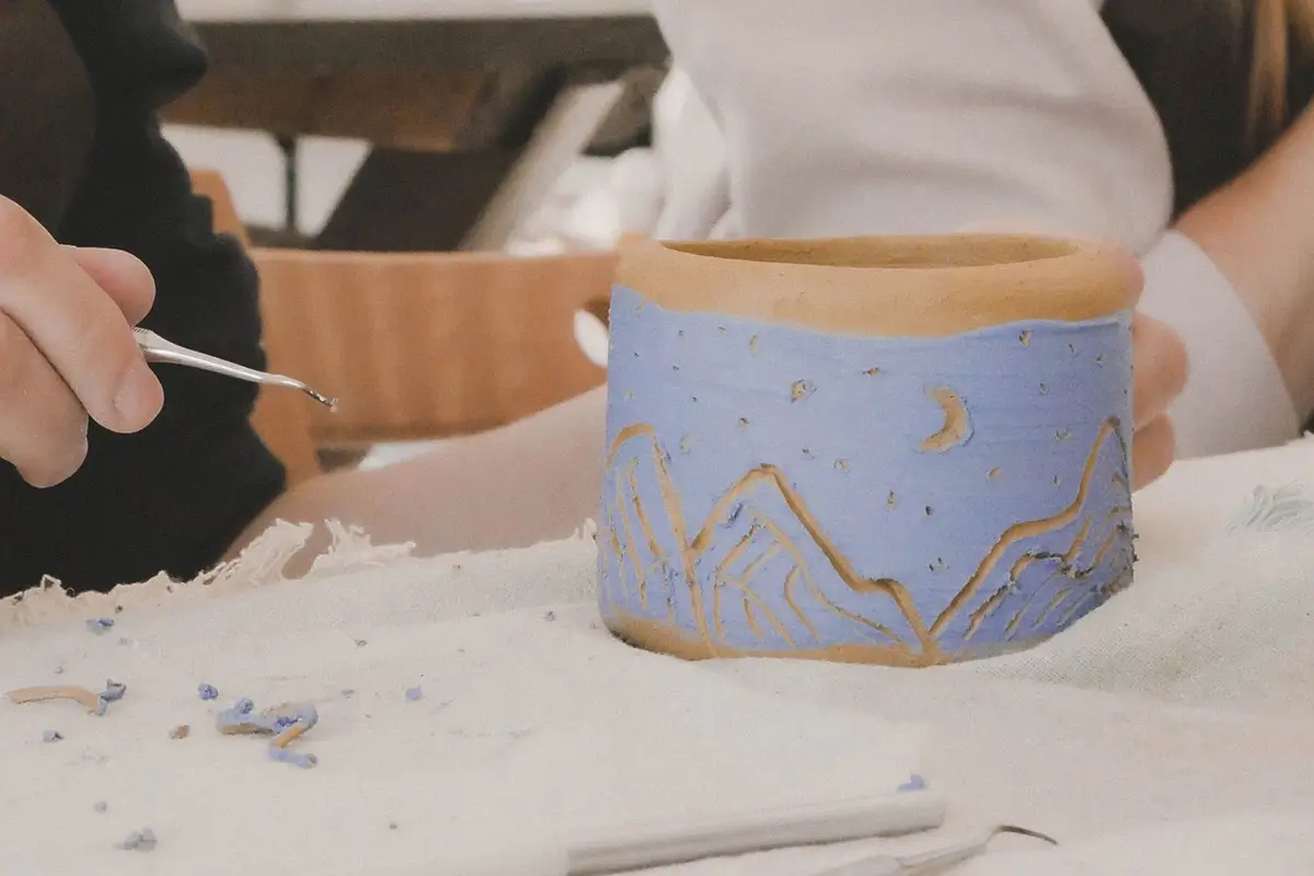 GLAZE AND FIRE Podstawy Szkliwienia i Malowania Ceramiki warsztaty ceramiczne wroclaw warsztaty ceramiki dla poczatkujacych zrob to sam feblik warsztaty dla doroslych