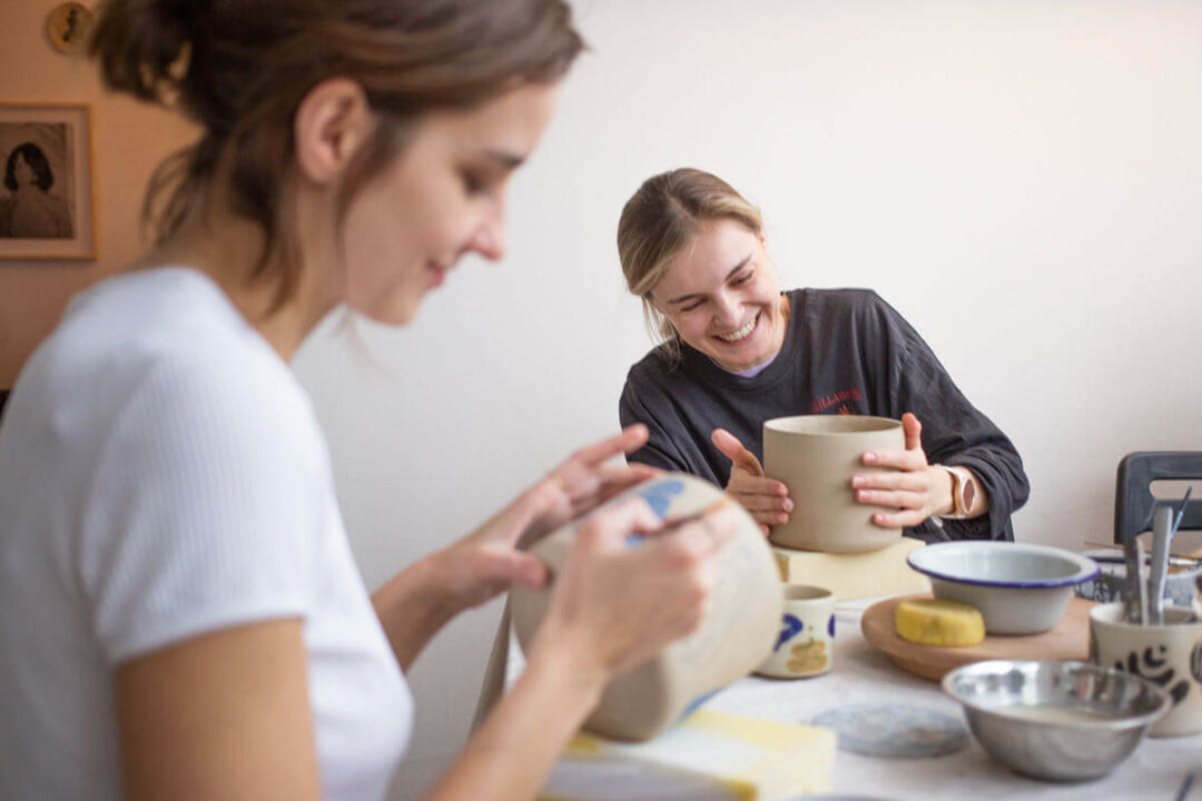 Sgraffito warsztaty ceramiczne Gabi Strama
