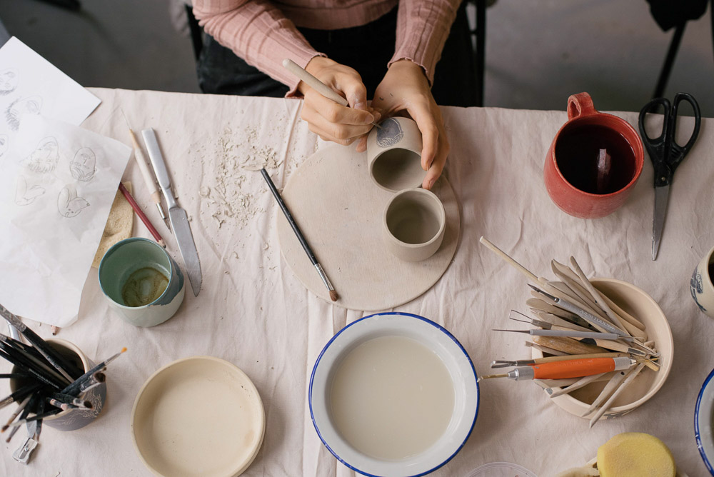 12warsztaty-ceramiczne-warszawa-integracyjne-ceramika-gabi-strama-sgraffito-